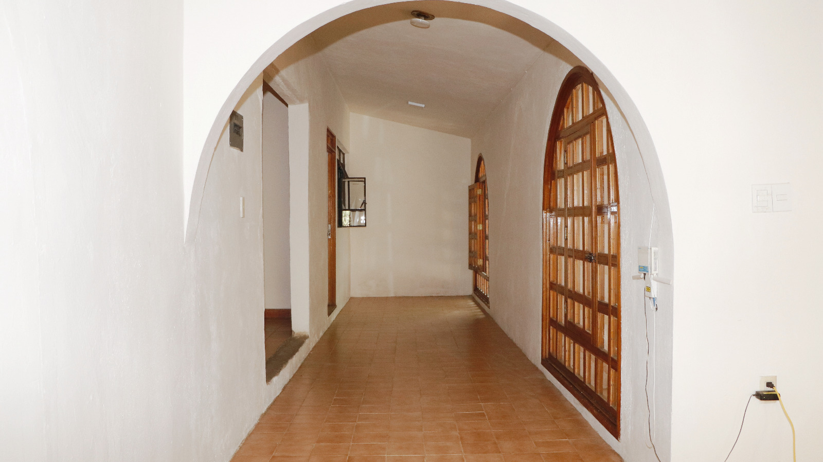 COMMERCIAL HOUSE FOR RENT IN BRENAMIEL OAXACA